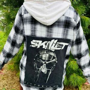 Skillet Band handcrafted flannel with hood!